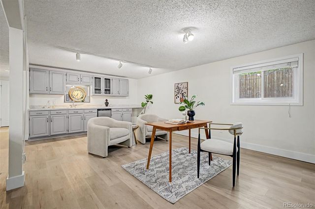 6712 S Marion Circle, Littleton, CO 80122