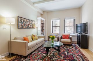 230 Riverside Dr Apt 1L, New York City, NY 10025