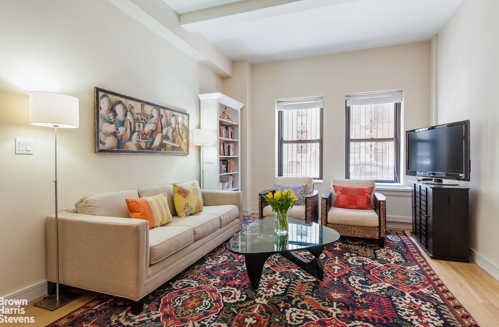 230 Riverside Dr Apt 1L, New York City, NY 10025
