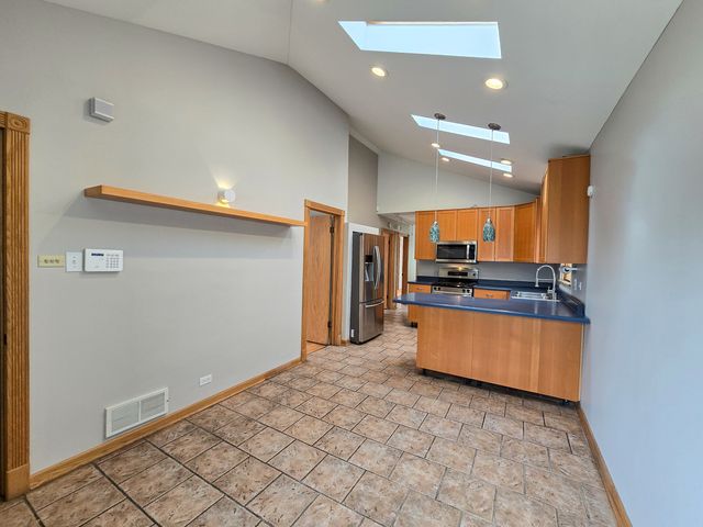 4531 S Keeler Avenue, Chicago, IL 60632