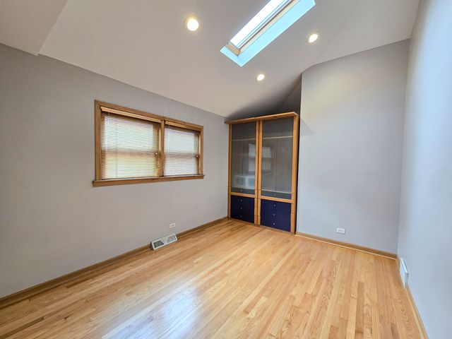4531 S Keeler Avenue, Chicago, IL 60632