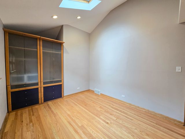 4531 S Keeler Avenue, Chicago, IL 60632