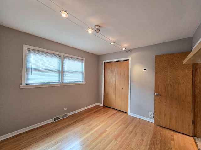 4531 S Keeler Avenue, Chicago, IL 60632