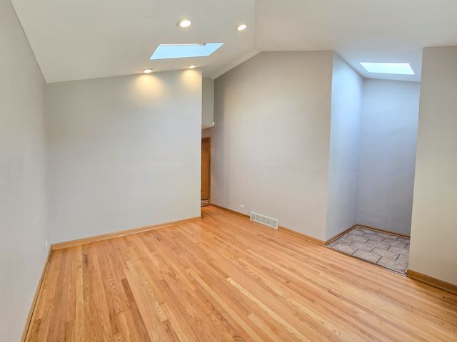4531 S Keeler Avenue, Chicago, IL 60632