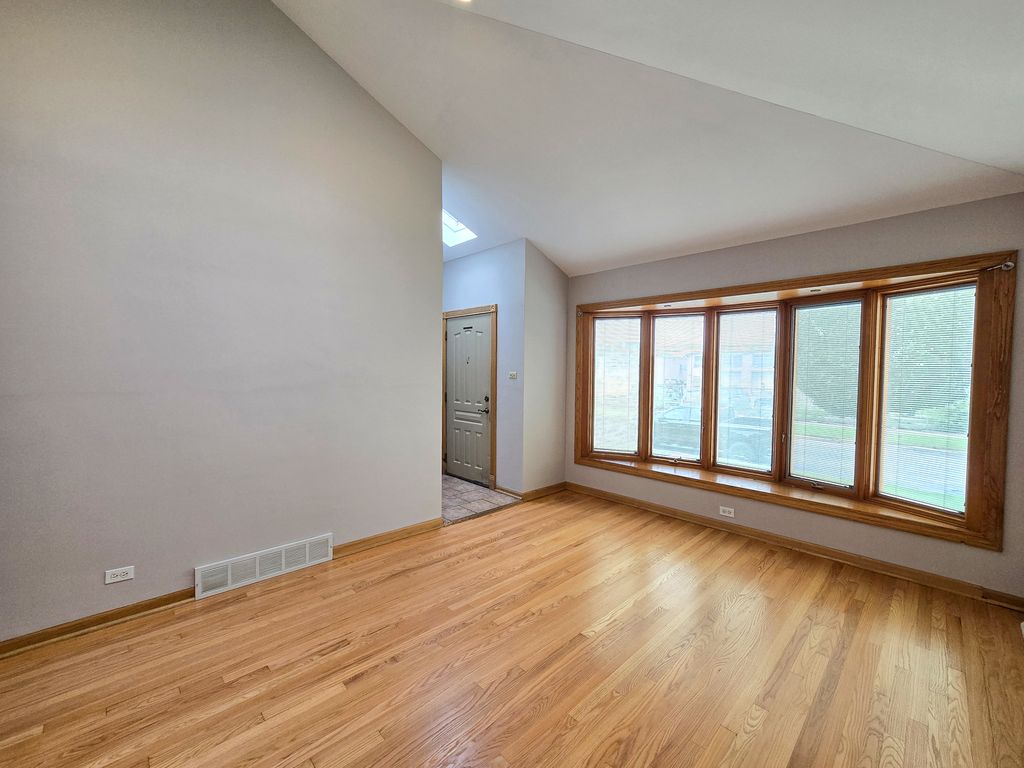 4531 S Keeler Avenue, Chicago, IL 60632 — photo 4