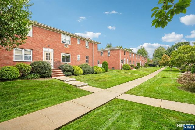 61 Knox Terrace 1A, Wayne, NJ 07470