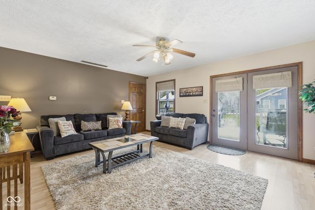 427 Mill, Fillmore, IN 46128