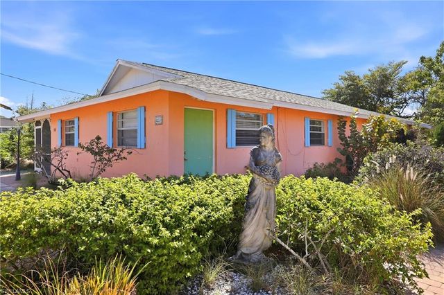 4231 Mariner LN, Bonita Springs, FL 34134