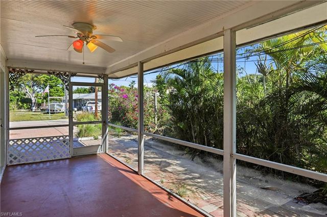 4231 Mariner LN, Bonita Springs, FL 34134