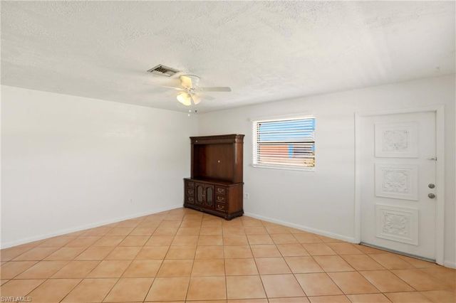 4231 Mariner LN, Bonita Springs, FL 34134