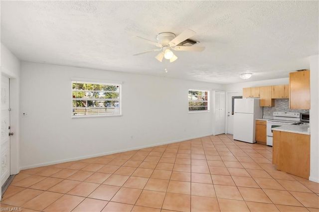 4231 Mariner LN, Bonita Springs, FL 34134