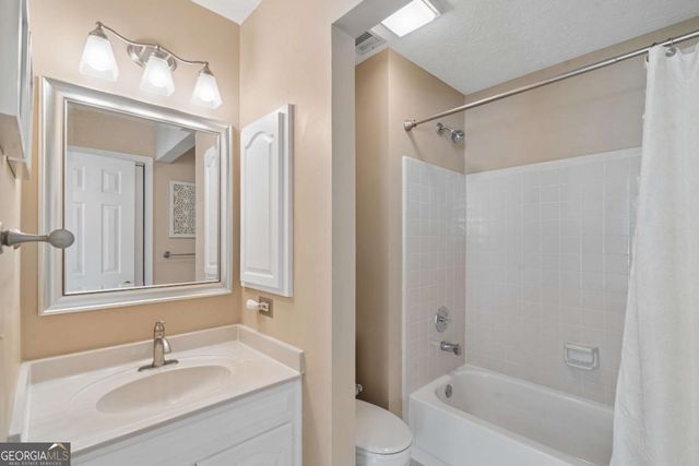 11210 Surrey Park Trail, Johns Creek, GA 30097