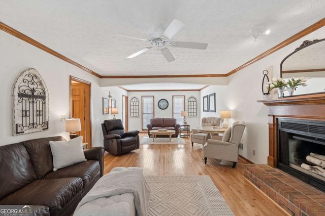 11210 Surrey Park Trail, Johns Creek, GA 30097