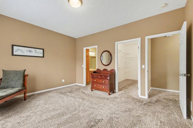 1102 Barrington NW, Grand Rapids, MI 49534