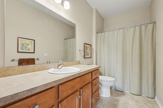 1102 Barrington NW, Grand Rapids, MI 49534