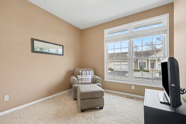 1102 Barrington NW, Grand Rapids, MI 49534