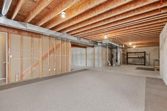 1102 Barrington NW, Grand Rapids, MI 49534