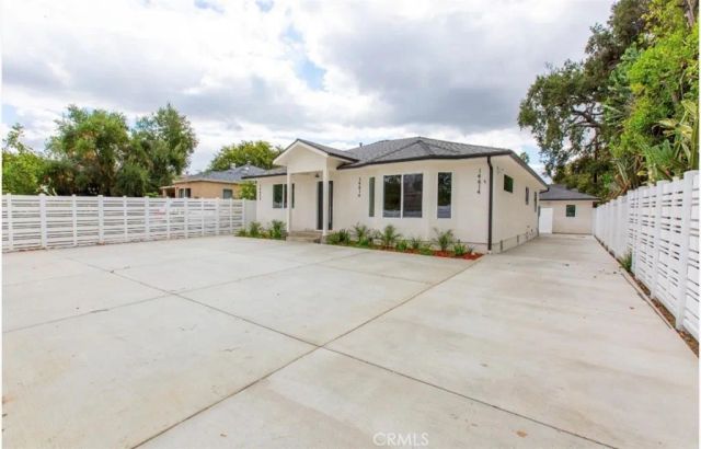 14612 Vose, Van Nuys, CA 91405