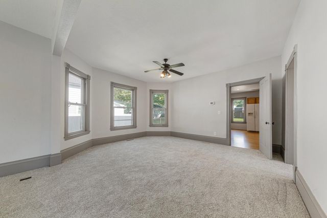 727 Division Street W, Faribault, MN 55021