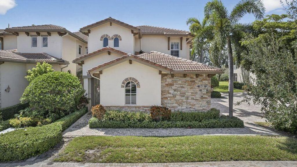 10418 Orchid Reserve Drive 13d, West Palm Beach, FL 33412