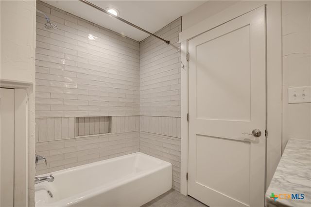 275 Wimberley Hills Drive, Wimberley, TX 78676