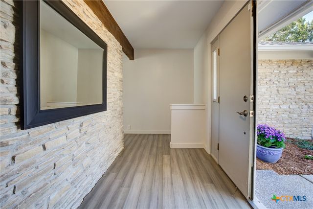 275 Wimberley Hills Drive, Wimberley, TX 78676