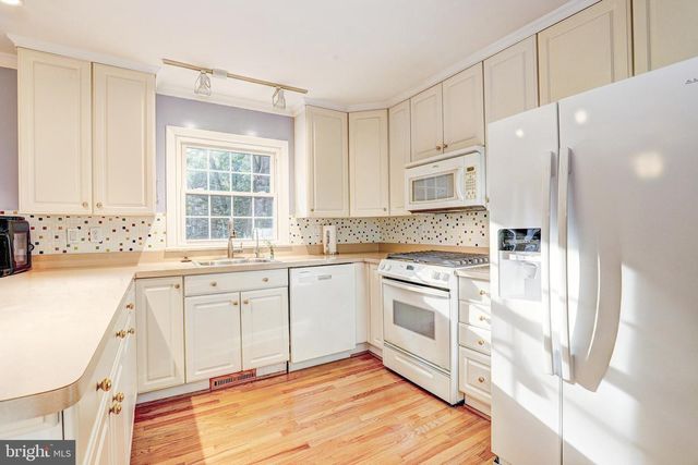 1402 AUTUMN LEAF RD, Towson, MD 21286