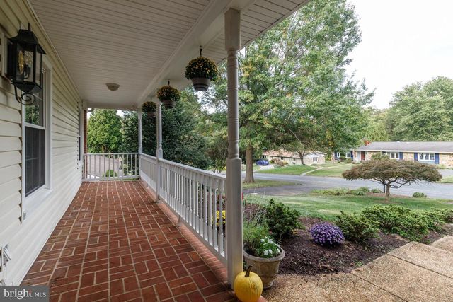 1402 AUTUMN LEAF RD, Towson, MD 21286