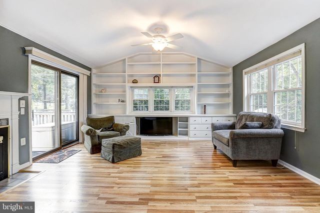 1402 AUTUMN LEAF RD, Towson, MD 21286