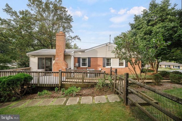 1402 AUTUMN LEAF RD, Towson, MD 21286