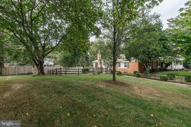 1402 AUTUMN LEAF RD, Towson, MD 21286