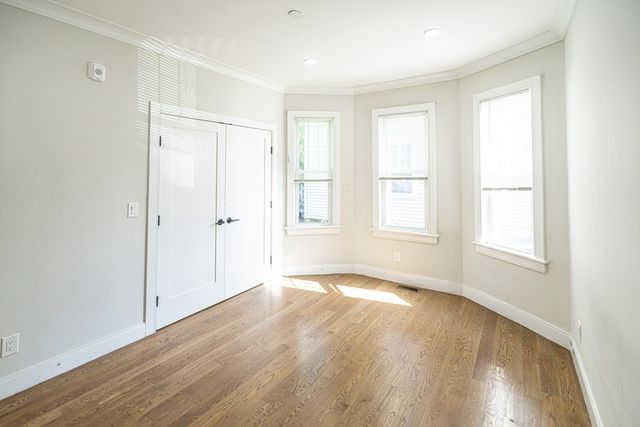 41 Fairbanks 3, Boston, MA 02135