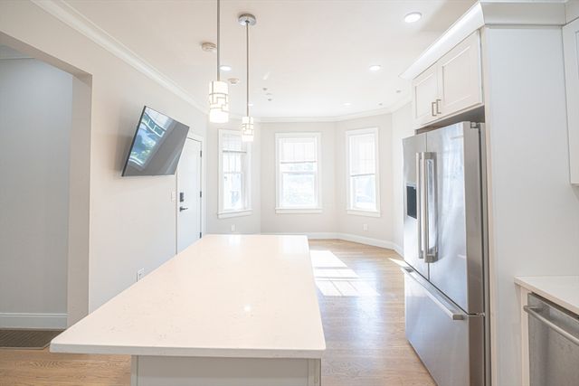 41 Fairbanks 3, Boston, MA 02135