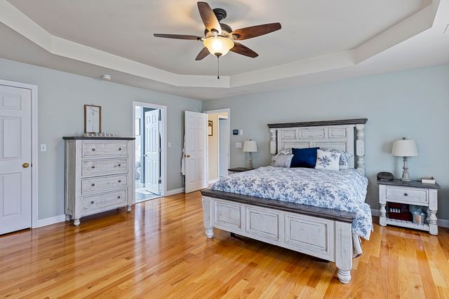 20 Constitution Cir, Holliston, MA 01746