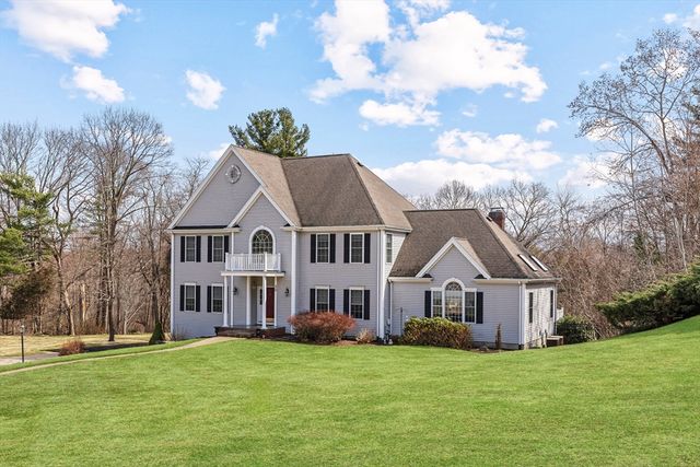 20 Constitution Cir, Holliston, MA 01746
