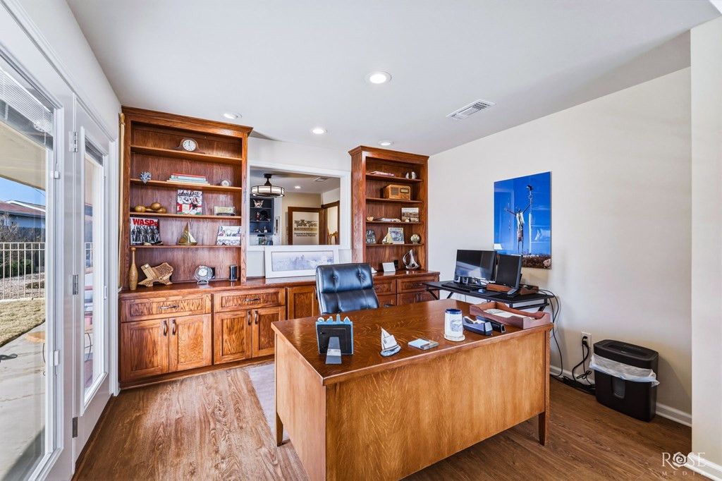 Image 20 of property listing at 1820 Shady Point Circle Drive, San Angelo, TX 76904