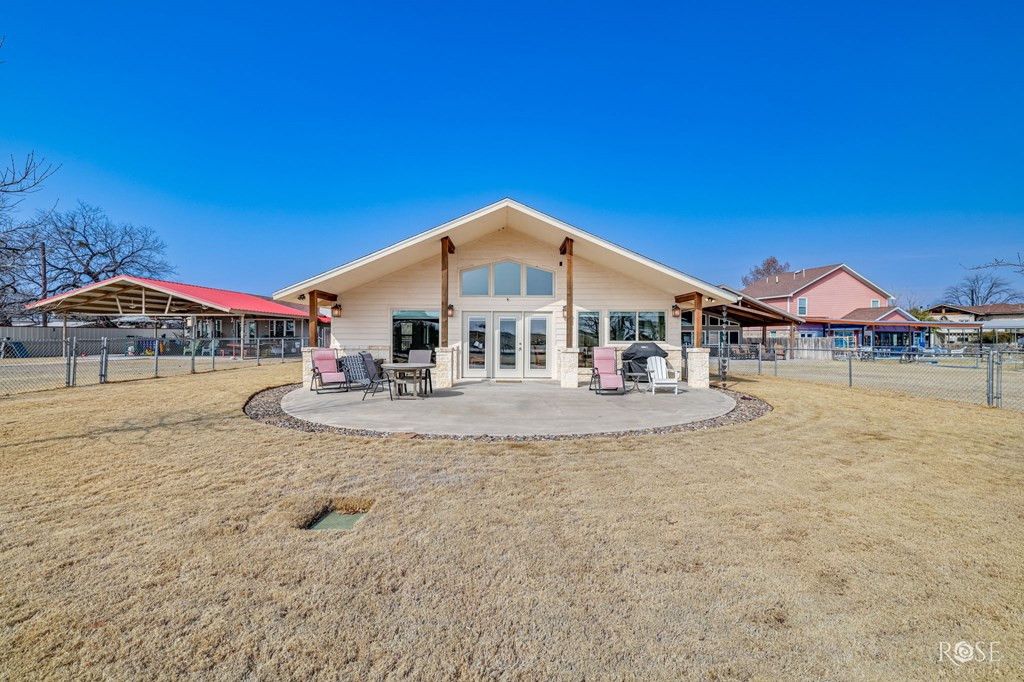 Image 51 of property listing at 1820 Shady Point Circle Drive, San Angelo, TX 76904