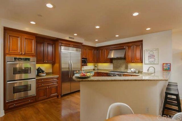 1040 Genter Street 205, La Jolla, CA 92037