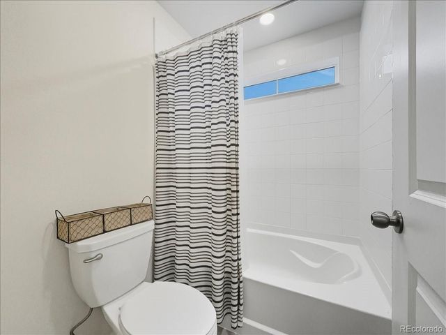 562 Vicot Way, Fort Collins, CO 80524