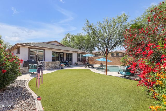 1156 E DUXBURY Court, Gilbert, AZ 85297