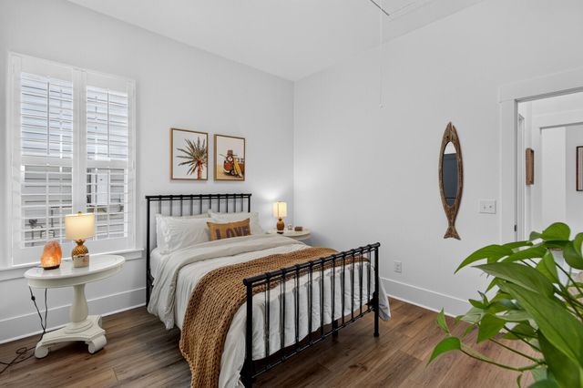 100 Crimson Street, Summerville, SC 29486