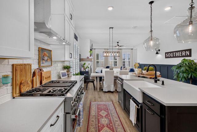 100 Crimson Street, Summerville, SC 29486