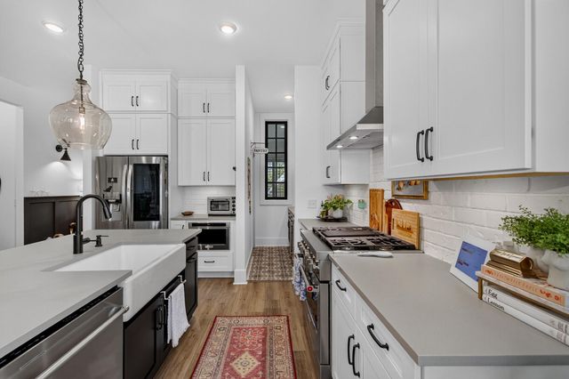 100 Crimson Street, Summerville, SC 29486
