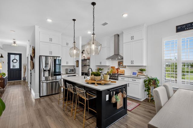 100 Crimson Street, Summerville, SC 29486