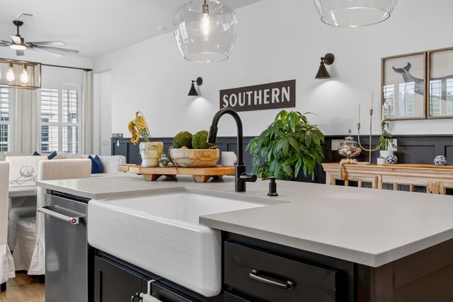 100 Crimson Street, Summerville, SC 29486