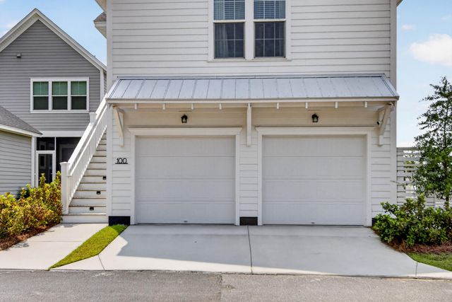 100 Crimson Street, Summerville, SC 29486