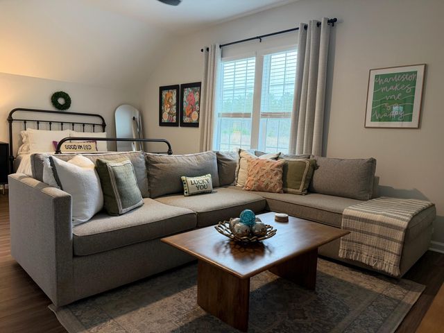 100 Crimson Street, Summerville, SC 29486