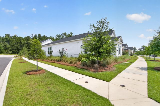 100 Crimson Street, Summerville, SC 29486