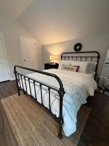 100 Crimson Street, Summerville, SC 29486