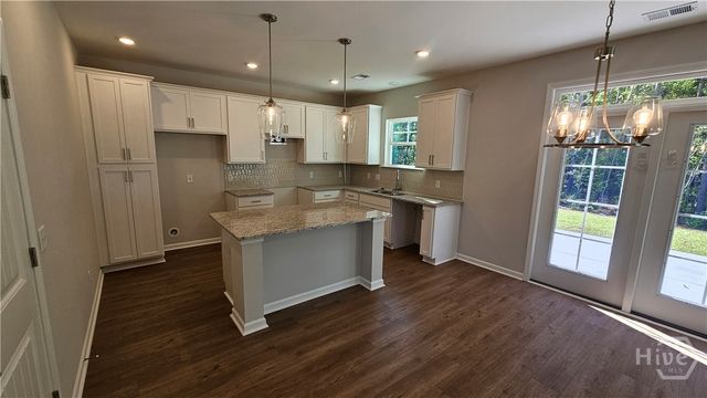 230 Brookline Drive, Savannah, GA 31407